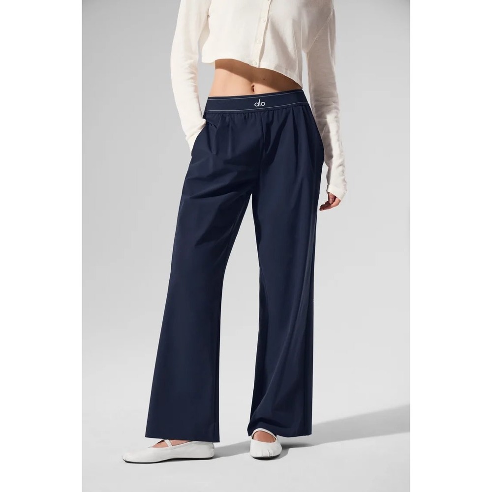Alo Yoga Suit Up Trouser Navy Large New With Tags